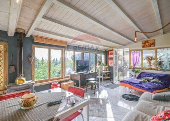 Sala da pranzo - Villa Via Antonio Gravina Bellicoso
 
snc, Caltagirone - foto 4