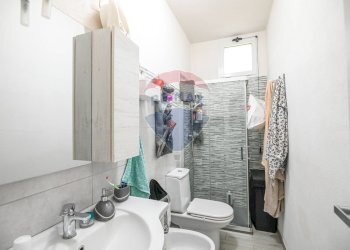 Bagno - Villa Via Antonio Gravina Bellicoso
 
snc, Caltagirone - foto 19