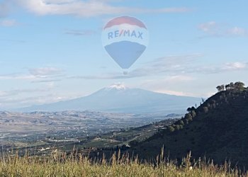 Vista delle montagne - Villa Contrada San Cataldo
 
snc, Caltagirone - foto 36