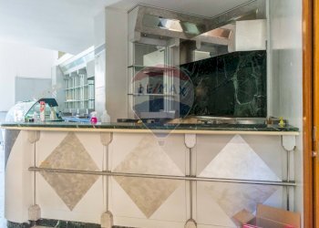 Bagno - Shop Piazza Principessa Iolanda
 
5, Catania - photo 17