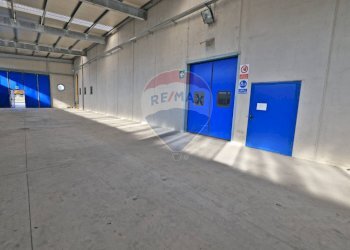 Parcheggio - Capannone Via Fermi, Cilavegna - foto 7