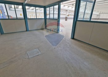 Stanza vuota - Capannone Via Fermi, Cilavegna - foto 12