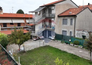 Casa all\'aperto - Casa indipendente Via Trieste
 
4, Gerenzano - foto 1