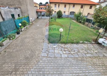 Giardino - Bilocale Via Trieste
 
4, Gerenzano - foto 4