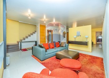 Soggiorno - Attico piazza de gasperi, Gorgonzola - foto 2