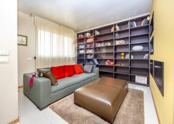 Soggiorno - Attico piazza de gasperi, Gorgonzola - foto 5