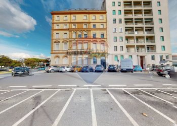 Edificio all\'aperto - Appartamento viale daniele manin
 
4, Viareggio - foto 1