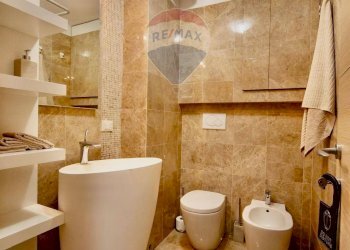 Bagno - Appartamento viale daniele manin
 
4, Viareggio - foto 8