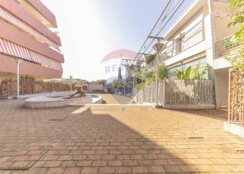 Terrazza - Ufficio Via Di Boccea
 
470, Roma - foto 48