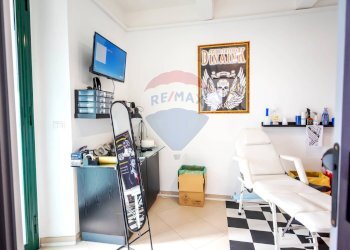 Camera / camera da letto - Attività Commerciale VIA SANTA MARIA LA STELLA
 
6, Aci Sant'Antonio - foto 9