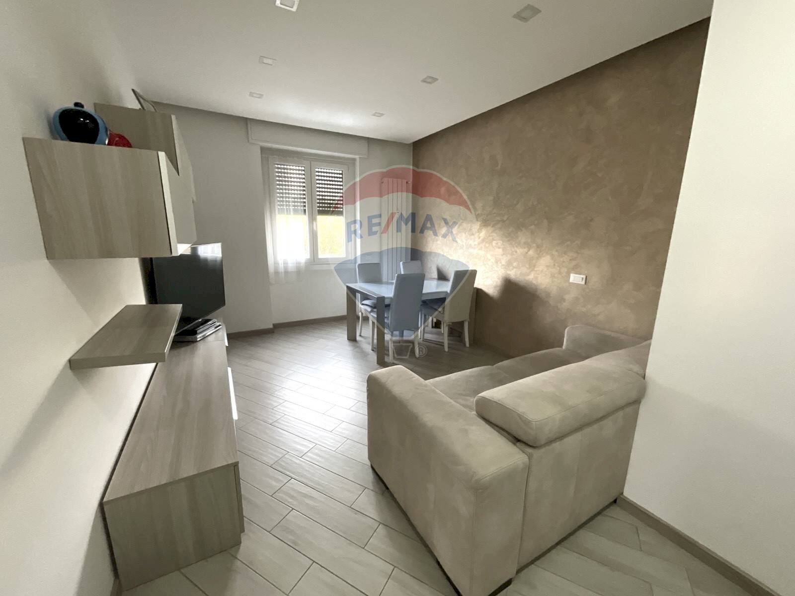 Sala da pranzo - Bilocale Via Cinque Maggio
 
23/27, Milano - foto 2