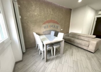 Sala da pranzo - Bilocale Via Cinque Maggio
 
23/27, Milano - foto 5