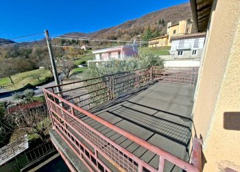 Balcone - Casa indipendente Gaverina Terme - foto 20