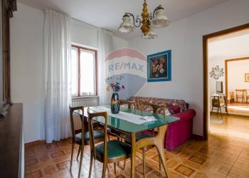 Sala da pranzo - Independent house via Castagneretto
 
38, Villar Focchiardo - photo 13