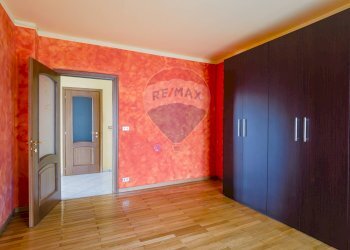 Stanza vuota - Quadrilocale via Cesare Pavese
 
3, Sangano - foto 10