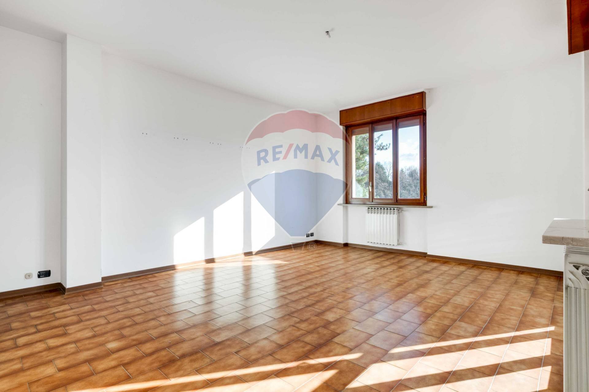 Stanza vuota - Trilocale VIA CAMPANIA
 
13, Legnano - foto 3