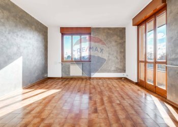 Stanza vuota - Trilocale Via Campania
 
13, Legnano - foto 2