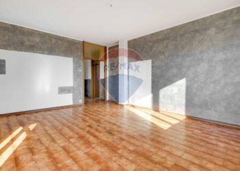 Stanza vuota - Trilocale Via Campania
 
13, Legnano - foto 4