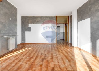 Stanza vuota - Trilocale Via Campania
 
13, Legnano - foto 5