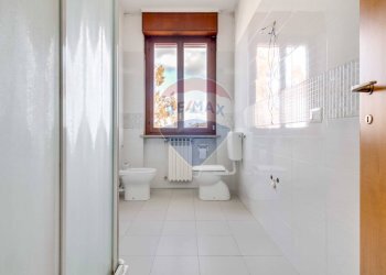 Bagno - Trilocale Via Campania
 
13, Legnano - foto 12