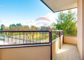 Balcone - Trilocale Via Campania
 
13, Legnano - foto 18