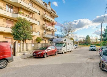 Edificio all\'aperto - Trilocale Via Campania
 
13, Legnano - foto 19