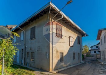 Casa all\'aperto - Casa semi indipendente via Frazione Fornaci
 
110, Fagnano Olona - foto 2