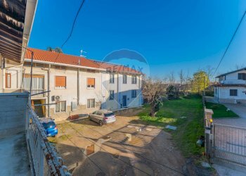 Casa all\'aperto - Casa semi indipendente via Frazione Fornaci
 
110, Fagnano Olona - foto 4