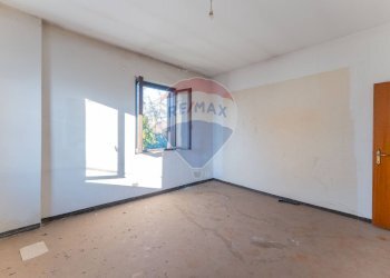 Stanza vuota - Casa semi indipendente via Frazione Fornaci
 
110, Fagnano Olona - foto 8