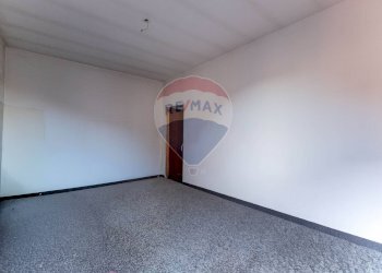 Stanza vuota - Casa semi indipendente via Frazione Fornaci
 
110, Fagnano Olona - foto 14