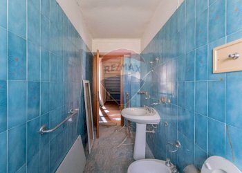 Bagno - Casa semi indipendente via Frazione Fornaci
 
110, Fagnano Olona - foto 18