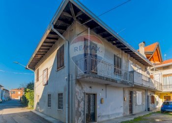 Casa all\'aperto - Casa semi indipendente via Frazione Fornaci
 
110, Fagnano Olona - foto 22