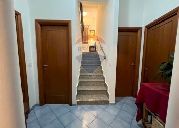 Scale - Casa semi indipendente via Nuova detta Palmentiello
133, Napoli - foto 9