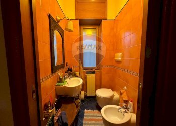 Bagno - Casa semi indipendente via Nuova detta Palmentiello
133, Napoli - foto 17