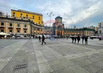 Edificio all\'aperto - Appartamento Via Francesco Saverio Correra, Napoli - foto 1