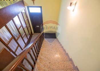 Scale - Casa semi indipendente Via Garibaldi
 
11, Dairago - foto 7