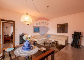 Soggiorno - Casa semi indipendente Via Garibaldi
 
11, Dairago - foto 16