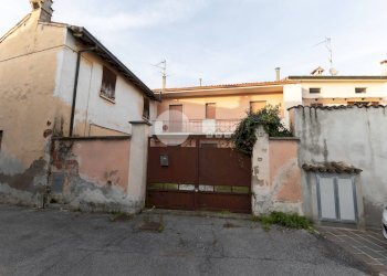 Foto 2 - Casa indipendente Vicolo Chiuso
 
2, Pralboino - foto 2