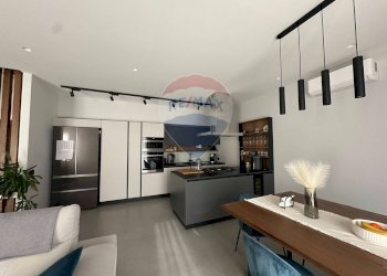 Sala da pranzo - Appartamento via Catania
 
24, Bagheria - foto 3