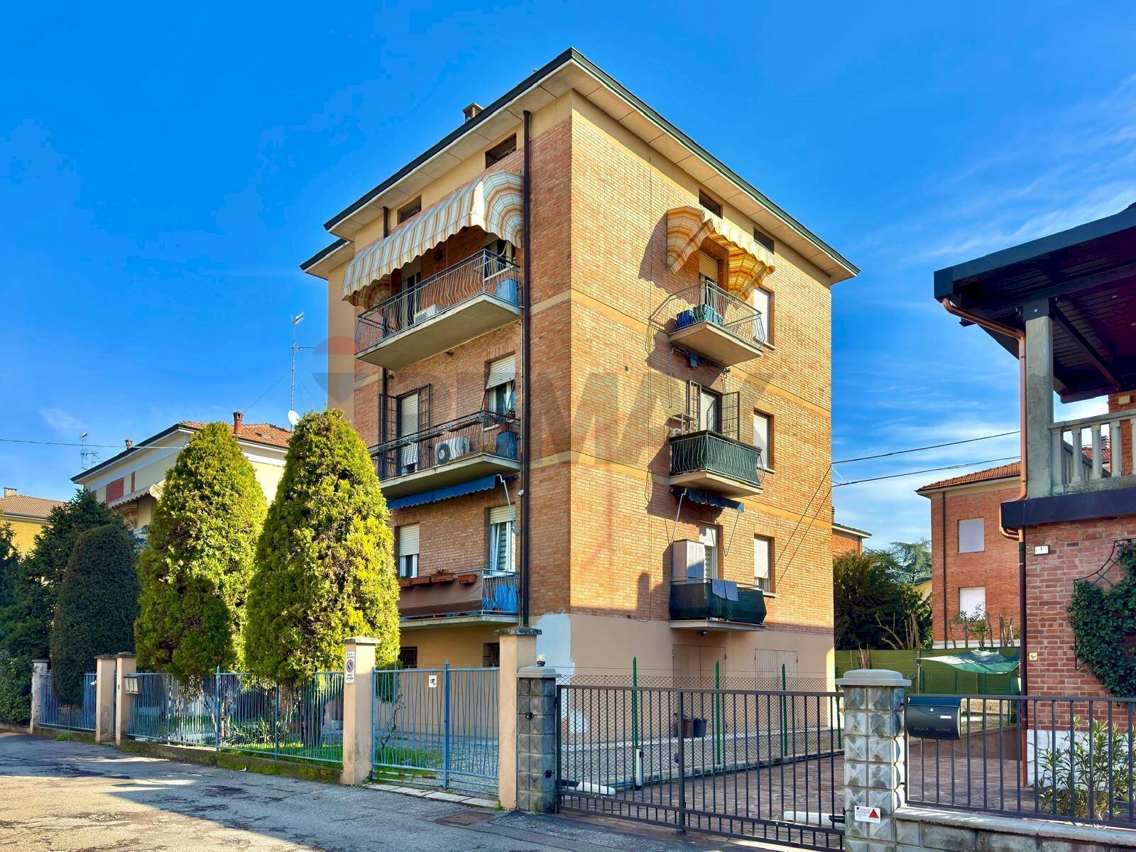 Edificio all\'aperto - Four-room apartment Via Telemaco Dall'ara
 
3, Reggio nell'Emilia - photo 3