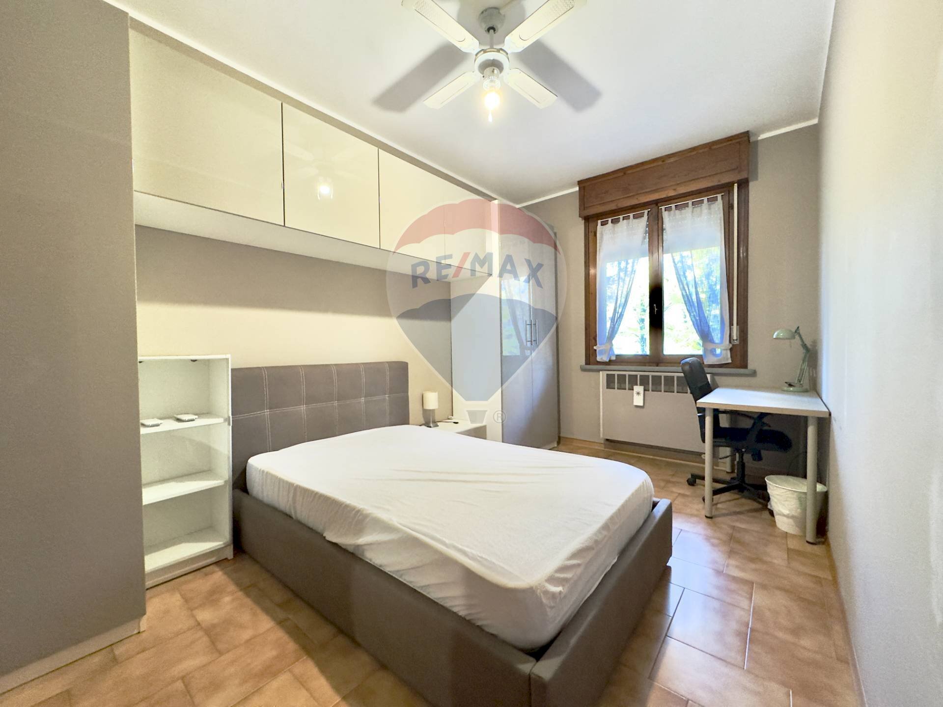 Camera / camera da letto - Terreno non edificabile Via Publio Virgilio Marone
 
12, Reggio nell'Emilia - foto 1