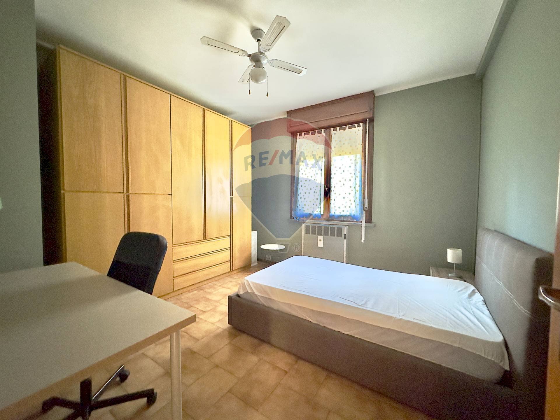 Camera / camera da letto - Terreno non edificabile Via Publio Virgilio Marone
 
12, Reggio nell'Emilia - foto 2