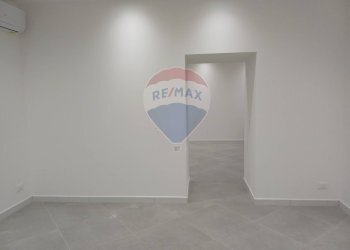 Stanza vuota - Locale Commerciale via Corallo
 
17, Chiaramonte Gulfi - foto 10