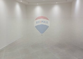 Stanza vuota - Locale Commerciale via Corallo
 
17, Chiaramonte Gulfi - foto 12