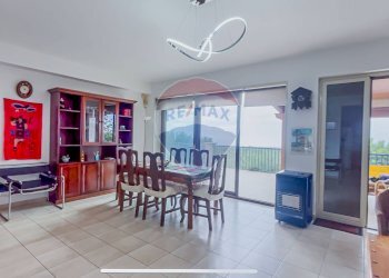 Sala da pranzo - Villa C.le Zimmardo Cianciò Tenere di Modica
 
9, Modica - foto 12