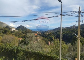 Vista delle montagne - Quadrilocale via Franzoni
 
25, Monreale - foto 3