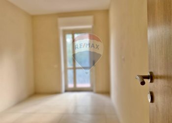 Stanza vuota - Trilocale CORSO EUROPA
 
382, Villaricca - foto 12