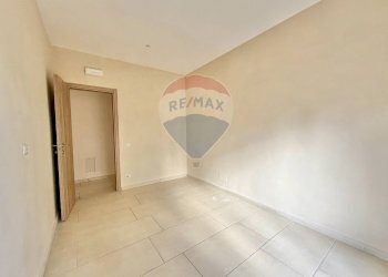 Stanza vuota - Trilocale CORSO EUROPA
 
382, Villaricca - foto 13