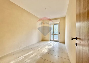 Stanza vuota - Trilocale CORSO EUROPA
 
382, Villaricca - foto 14