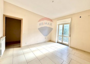 Stanza vuota - Trilocale CORSO EUROPA
 
382, Villaricca - foto 19